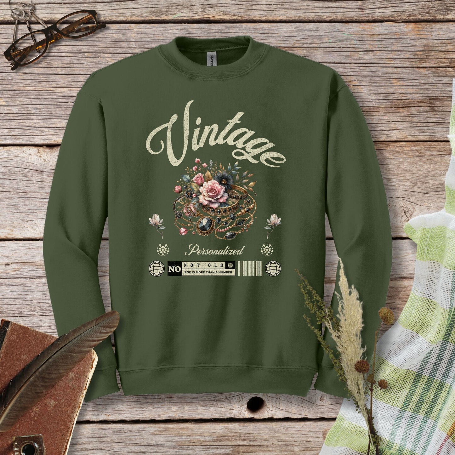 a green sweatshirt with the words vintage on it