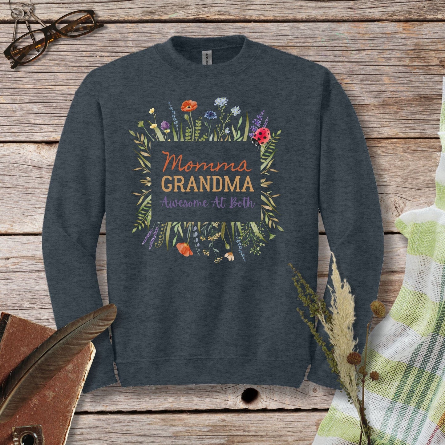 a sweatshirt with the words momma grandma on it